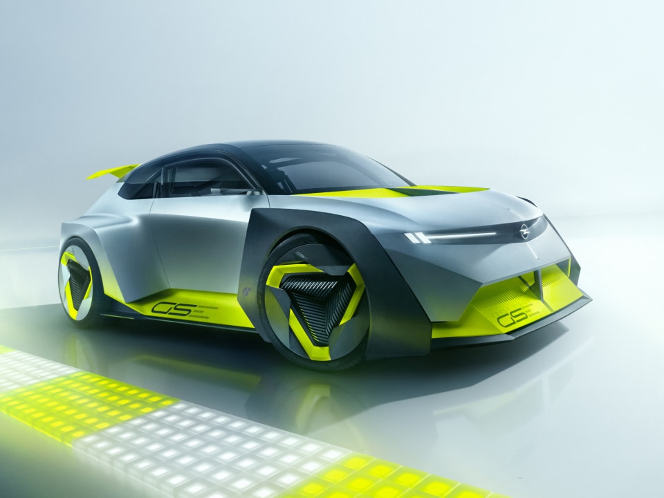 Opel Corsa GSE Gran Turismo Elektro-Konzeptfahrzeug mit futristischem Sportdesign